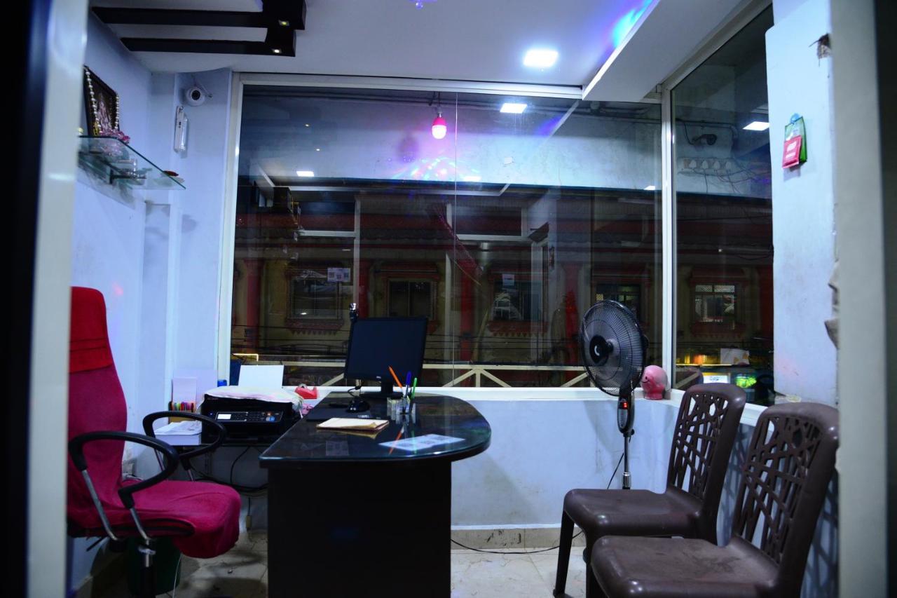 Sri Govindarajaswamy Dormitory Тирупати Екстериор снимка