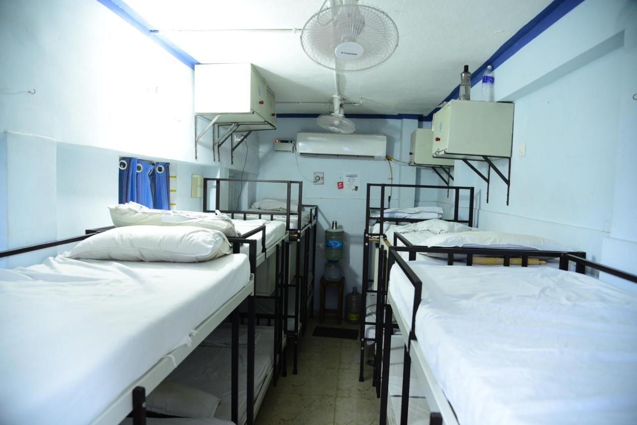 Sri Govindarajaswamy Dormitory Тирупати Екстериор снимка